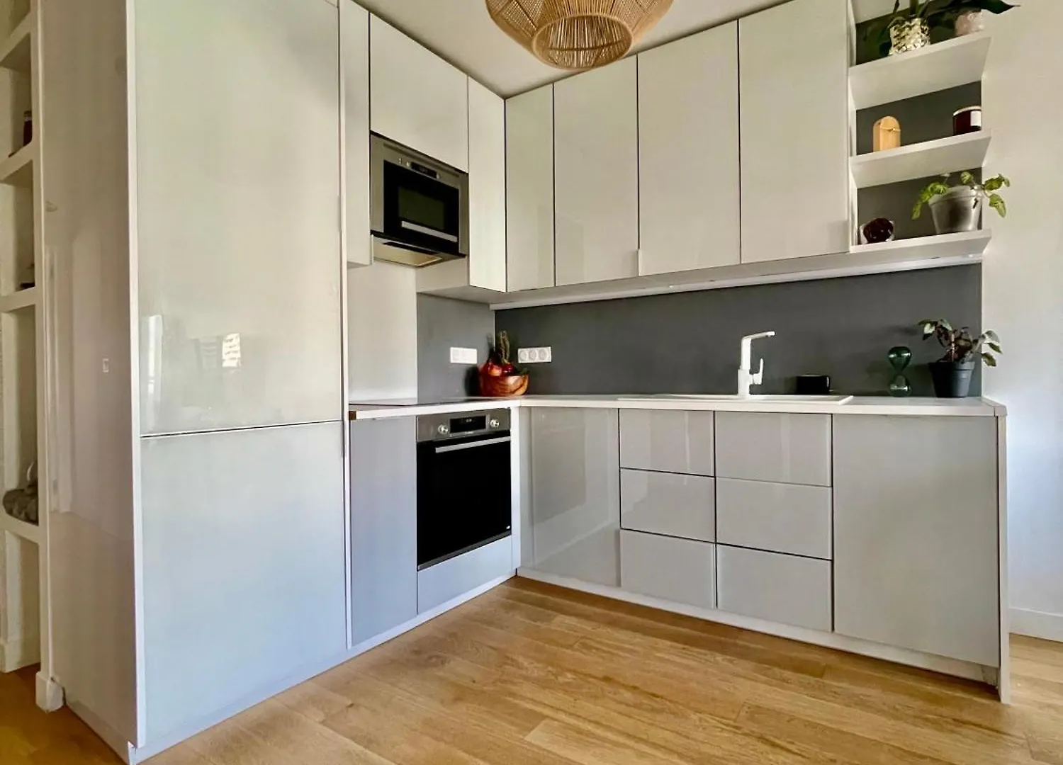 Magnifique 3 Pieces De 55m2 Au Calme Avec Balcon Apartment Paris
