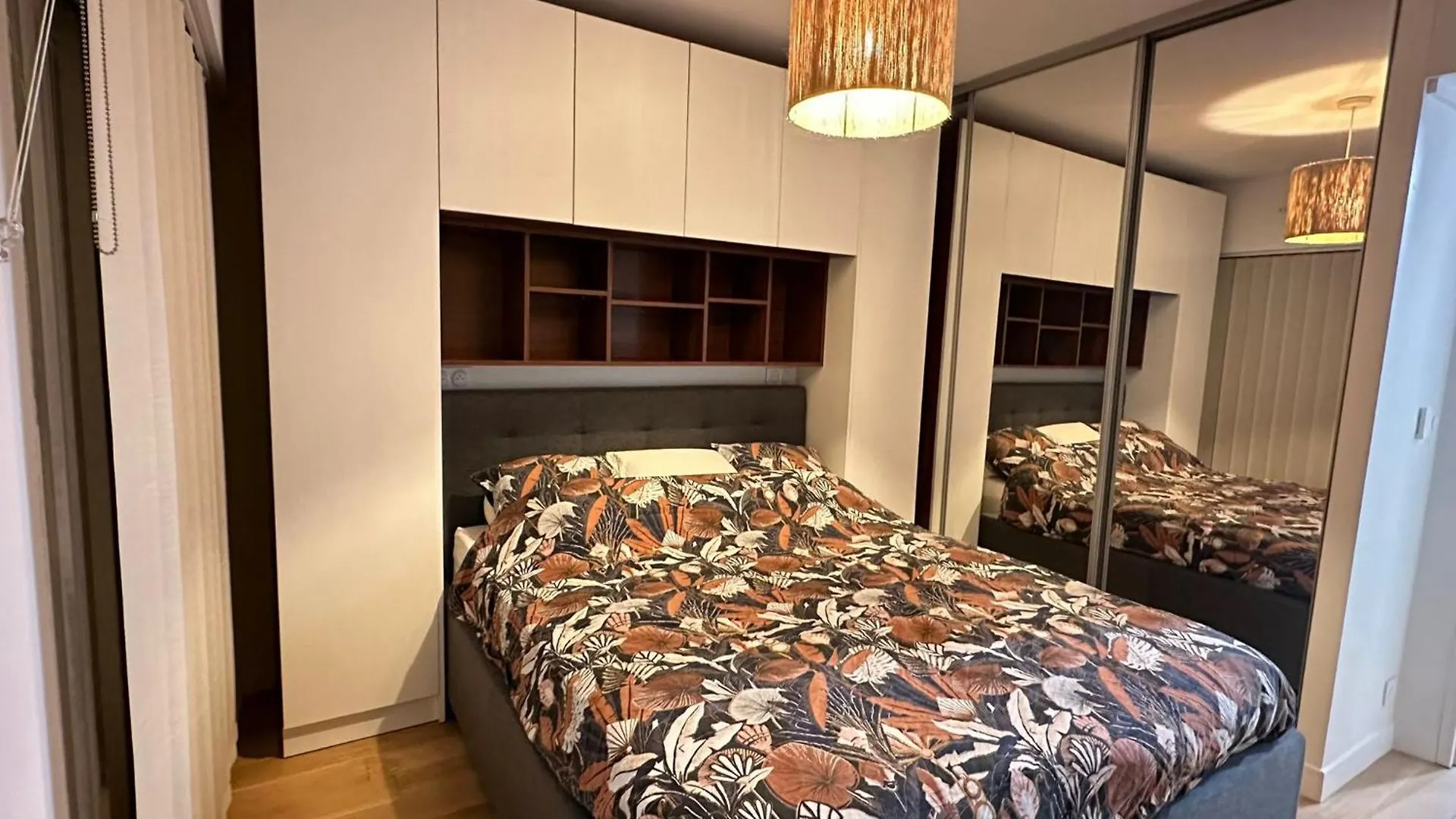 Magnifique 3 Pieces De 55m2 Au Calme Avec Balcon Apartment Paris